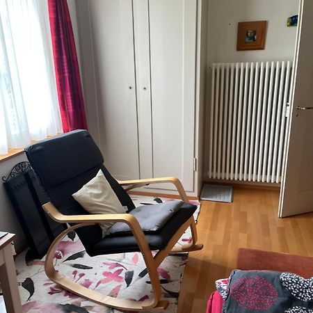 Ruhiges Gaestezimmer Winterthur Esterno foto